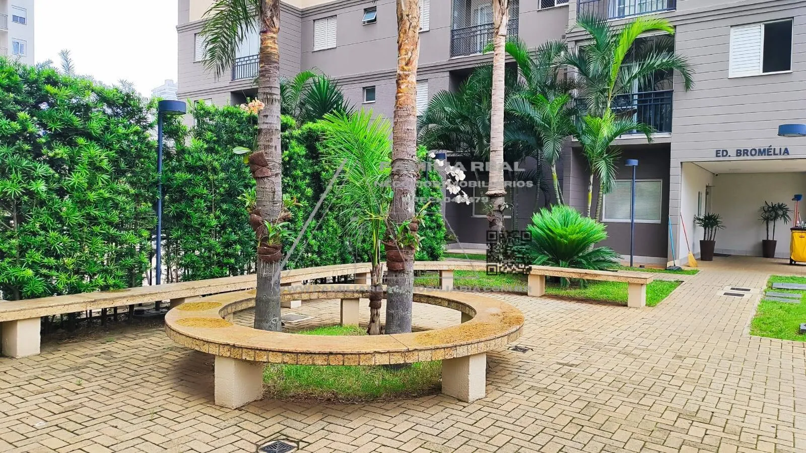 Imagem Apartamento padrão com 02 Dorms, com varanda, 01vaga coberta, à venda, no Belém - Quarta Parada