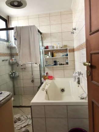 Imagem Imóvel de luxo no Morumbi: Apartamento com 5 quartos, 3 suítes e 4 vagas na cidade de São Paulo-SP