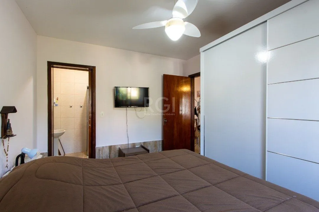 Imagem Casa para Venda - 111m², 3 dormitórios, sendo 1 suites, 1 vaga - Espirito Santo