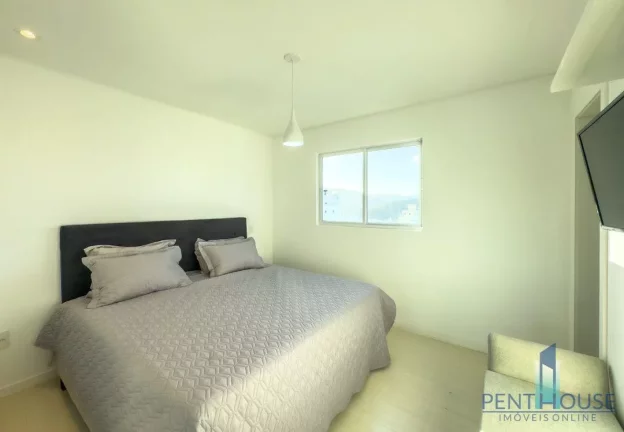 Imagem Apartamento Zona Central para Venda em Balneário Camboriú, CENTRO, 3 dormitórios, 3 suítes, 4 banheiros, 2 vagas