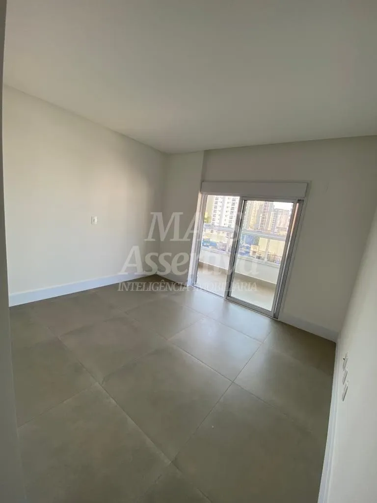 Imagem Apartamento para Venda com 03 Suítes em Itapema SC