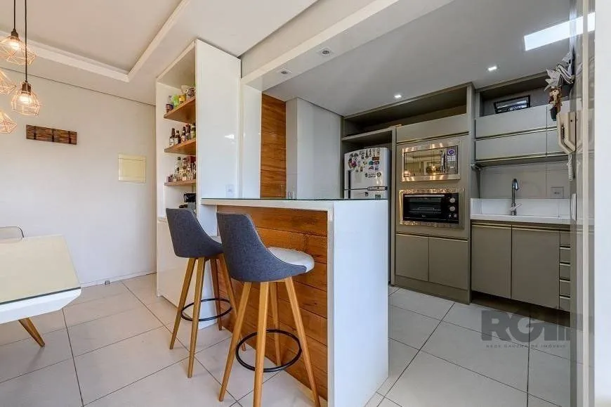 Imagem Apartamento 68 m² mobiliado, 2 dormitórios, sendo 1 suíte e 1 vaga.