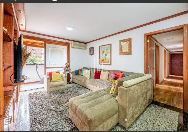Imagem Apartamento 4 dormitórios, suite, de frente com sacada, 3 vagas de garagem, bai