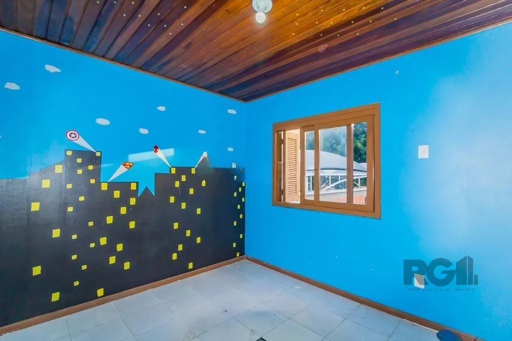 Imagem Casa 242m² - 5 dormitórios, 6 vagas no bairro Cristo Redentor