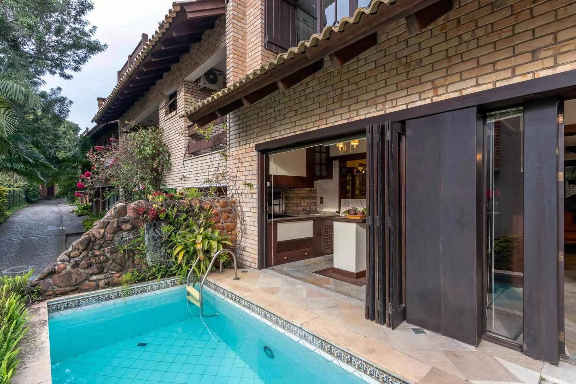 Imagem Casa de Condomínio em Tristeza