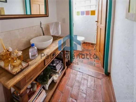 Imagem Casa Rústica, linda, Térrea c/ piscina e gourmet!