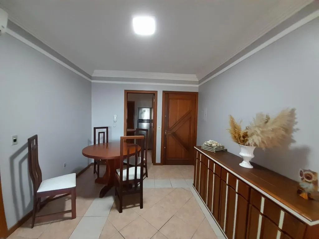 Imagem Apartamento 2Dórmitórios dependência - Bairro Zona Nova