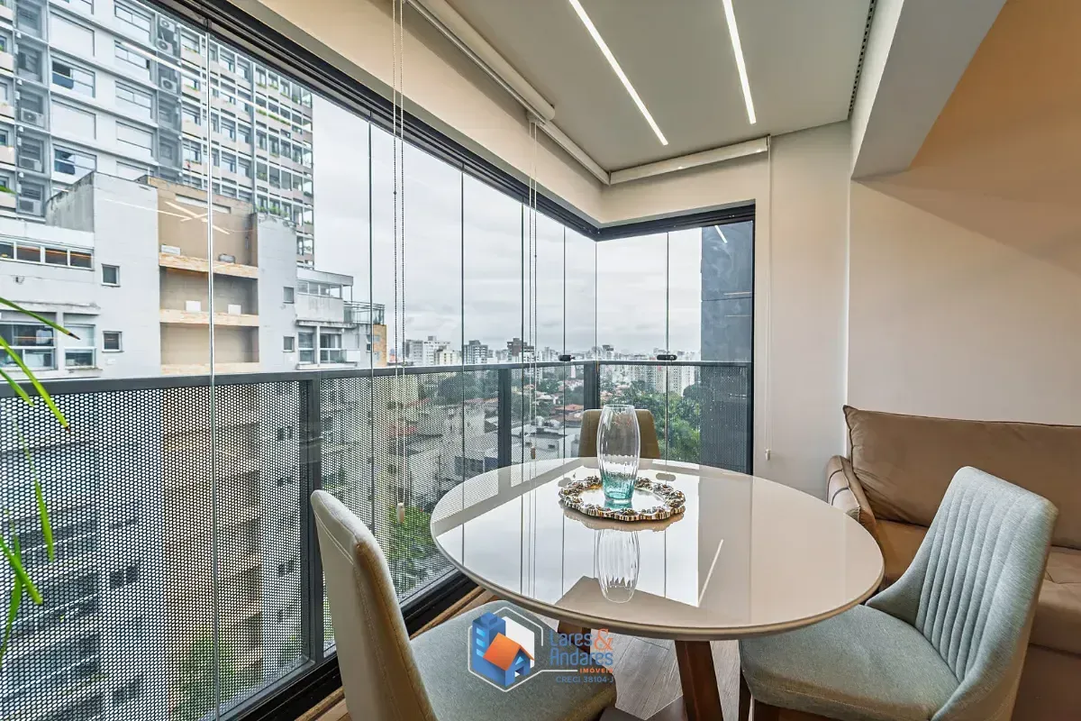 Imagem Apartamento para venda em Pinheiros com 2 quartos, sendo 1 suíte, 56m²
