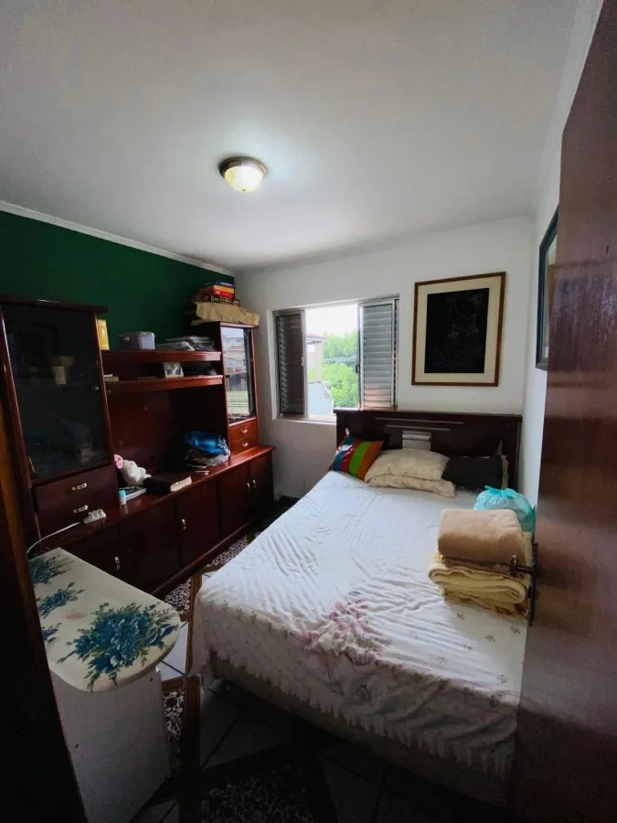 Imagem Casa para Venda em São Paulo, Jardim São Jorge (Raposo Tavares), 8 dormitórios, 1 banheiro, 3 vagas