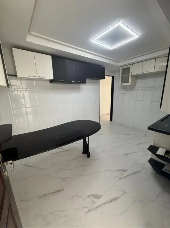 Imagem Casa com Piscina à Venda nos Bancários - Conforto e Lazer para sua Família