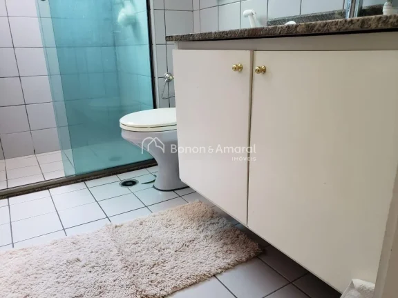 Imagem Localizado em uma das regiões mais nobres e desejadas de Campinas, este apartamento oferece o equil...