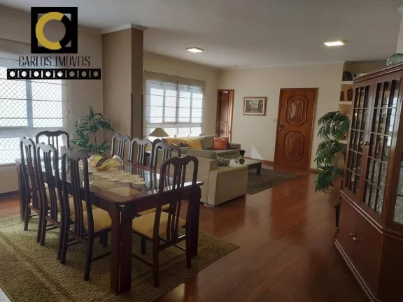 Imagem Apartamento na Ponta da praia com 3 dormitórios e 162m²