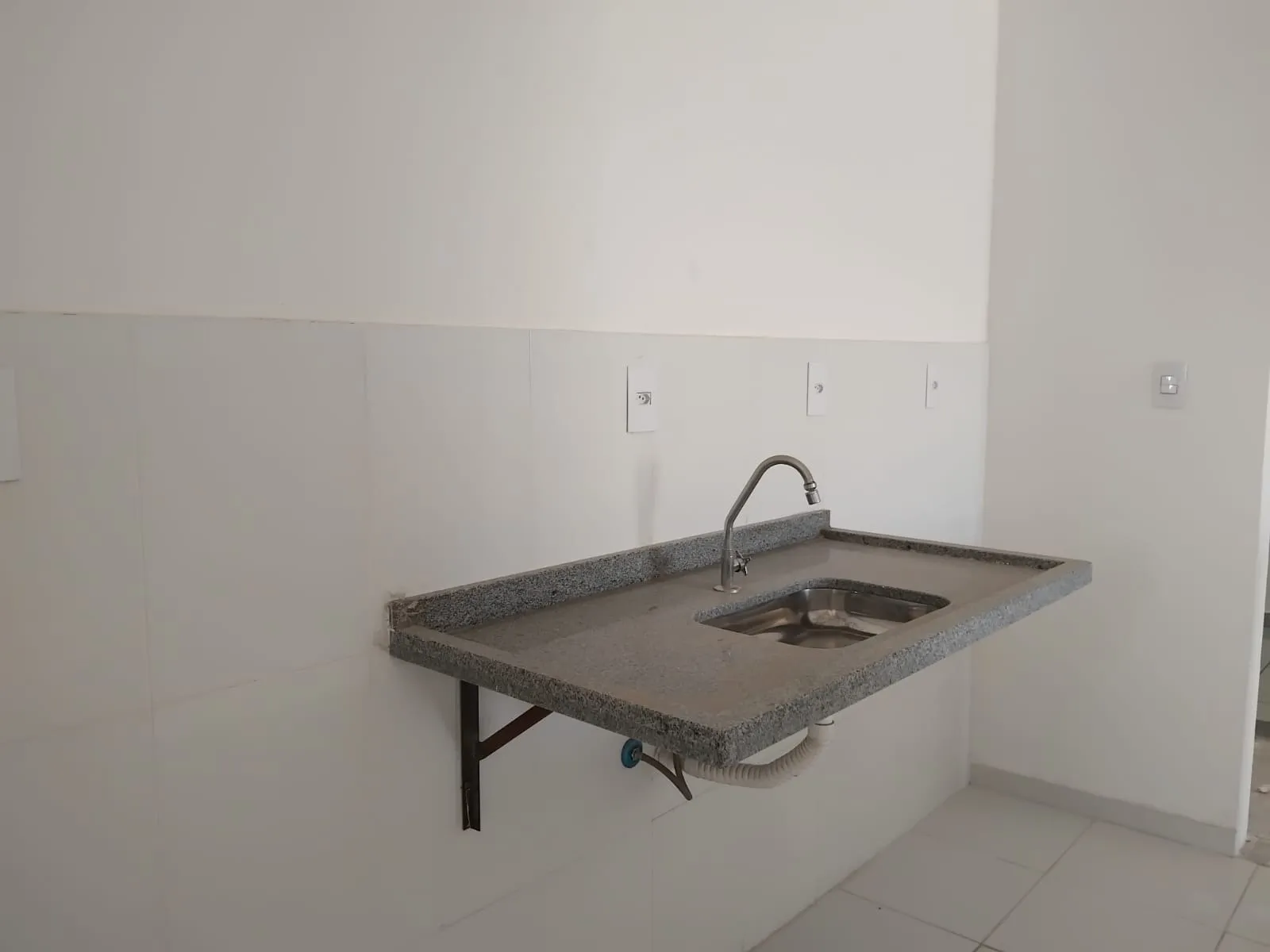 Imagem Oportunidade na Região Oeste de Sorocaba; Cond. Mirante da Colina com 54M² com 2 Dormitório sendo 1 Suíte e Sacada Gourmet.