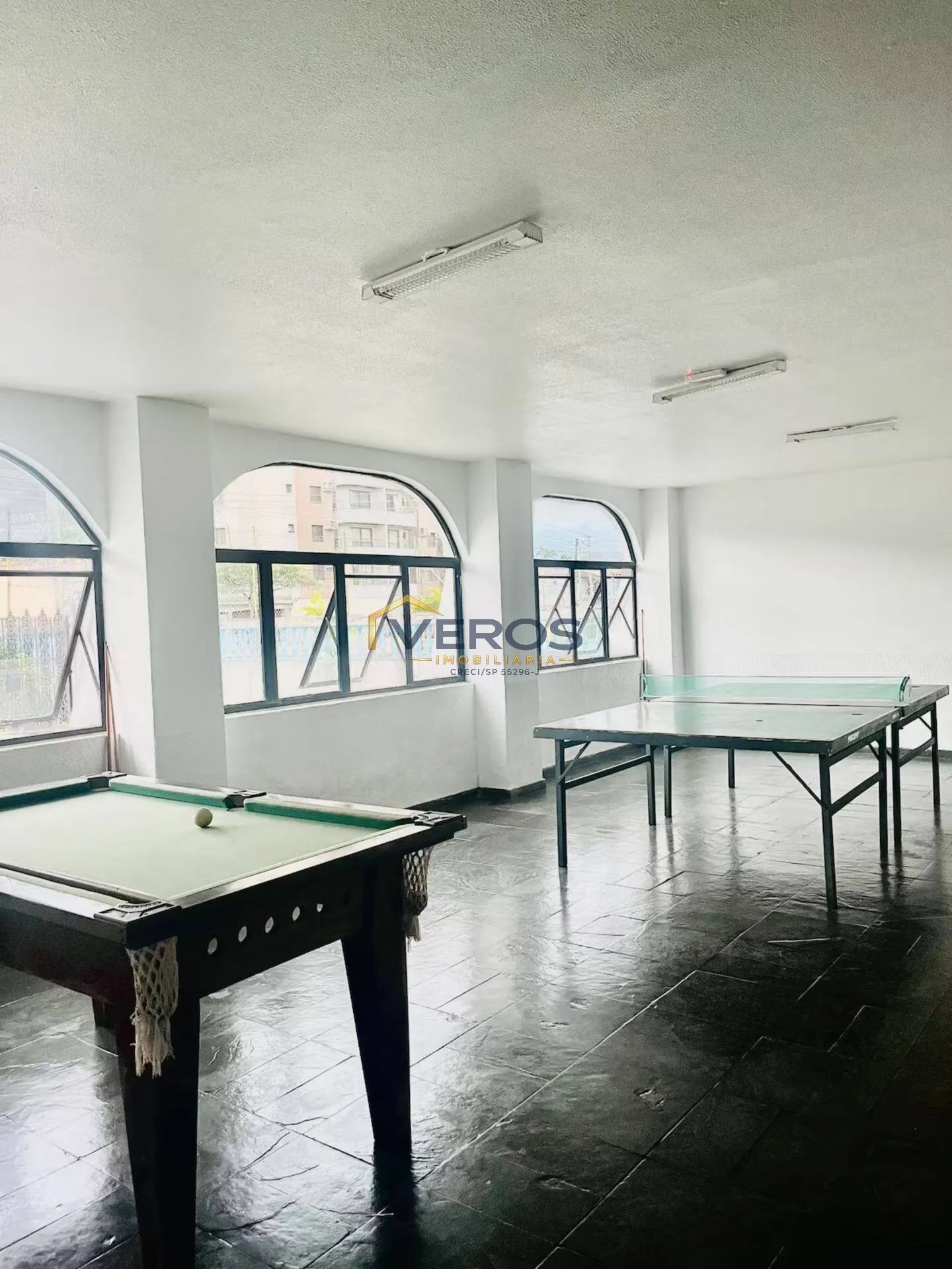 Imagem Apartamento com 2 dormitórios a 50 metros da Martim de Sá