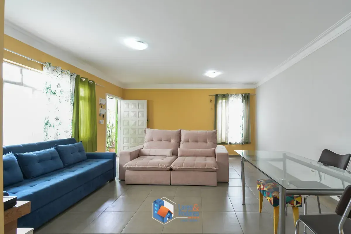 Imagem Casa para venda em Vila Monumento com 8 quartos, 200m²
