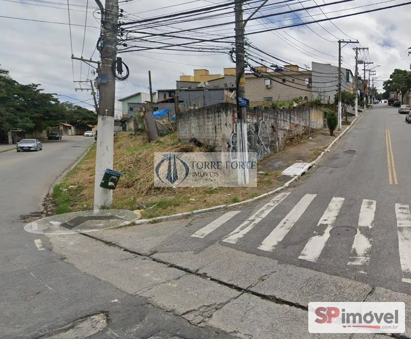 Imagem Terreno com excelente topografia 710 metros na Vila Carmosina.