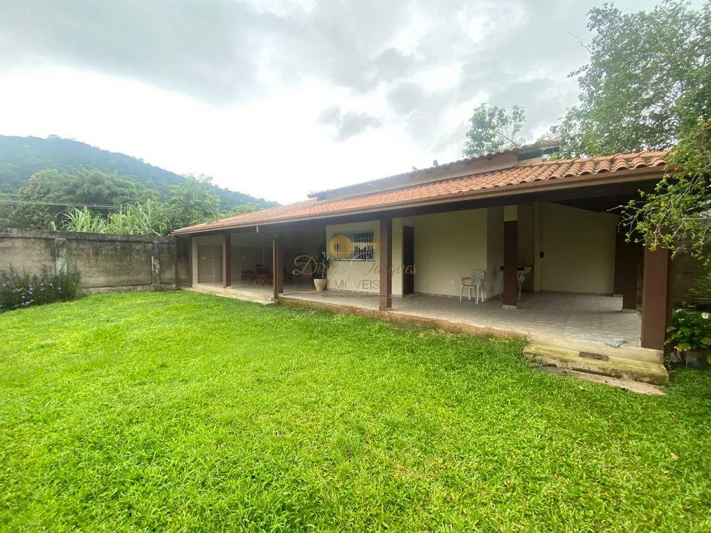 Imagem Casa para Venda em Guapimirim / RJ no bairro Cidade Jardim Guapimirim
