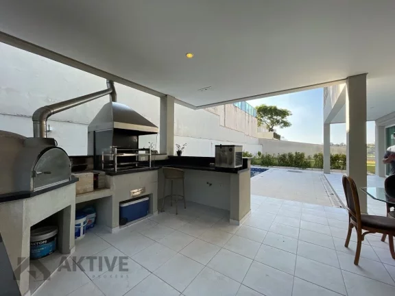 Imagem Casa de Condomínio em Alphaville - Santana de Parnaíba, SP