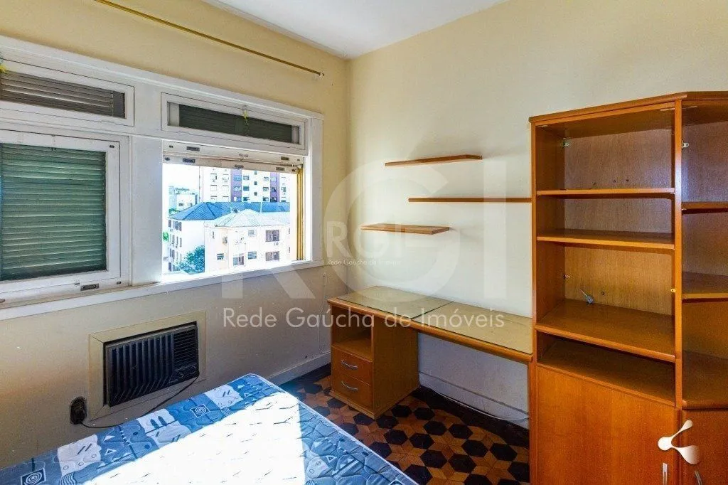 Imagem #Apartamento de 3 dormitórios com vaga de garagem no bairro Cidade Baixa.