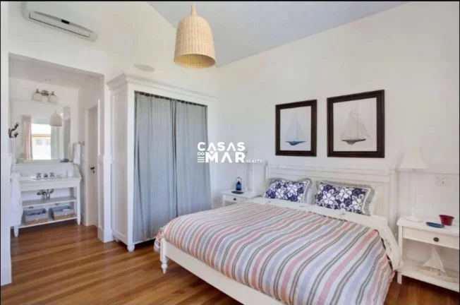 Imagem Residência de luxo em condomínio pé na areia na Praia Rasa, Armação dos Búzios - RJ: 5 quartos, 5 suítes, 4 salas, 6 banheiros, 2 garagens