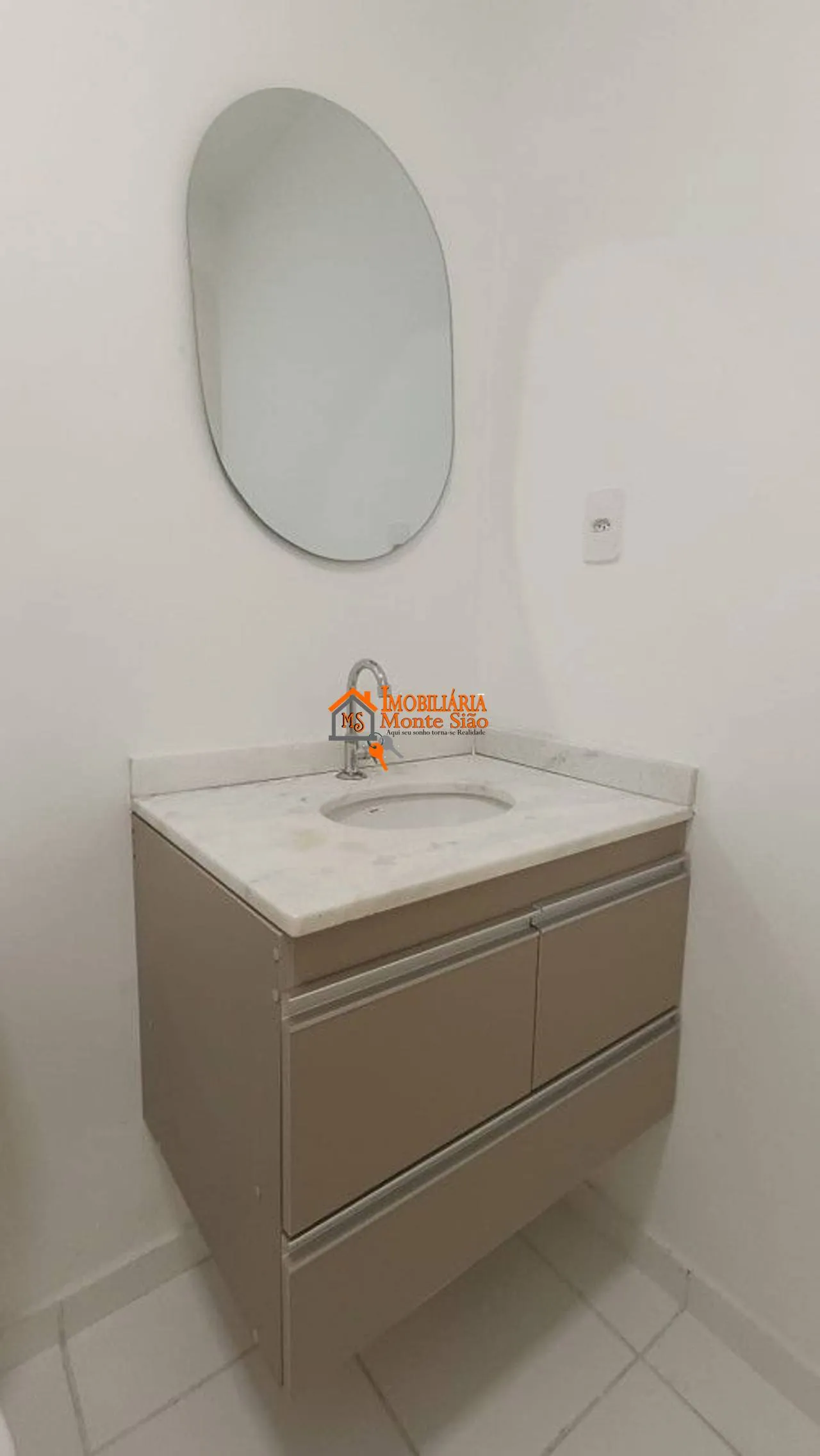 Imagem Apartamento com 2 dormitórios à venda, 46 m² por R$ 245.000,00 - O Pequeno Coração - Itaquaquecetuba/SP