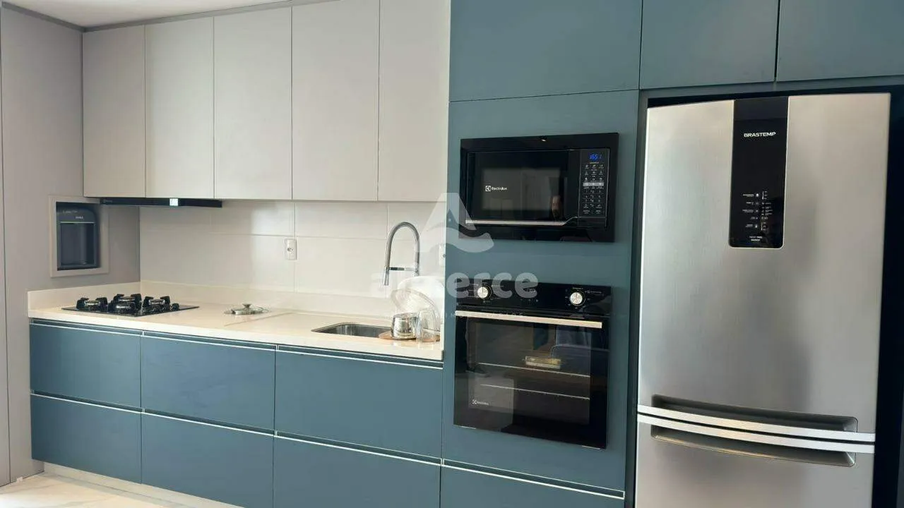Imagem Apartamento à venda com 2 quartos 1 suíte, 81m² em Kobrasol São José