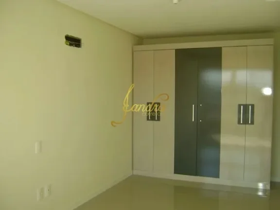 Imagem Apartamento seminovo 3 dormitórios SEMI MOBILADO