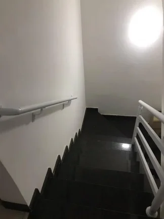 Imagem Sobrado Maravilhoso 125 m² 3 Andares com 3 Dormitorios 1 Suíte