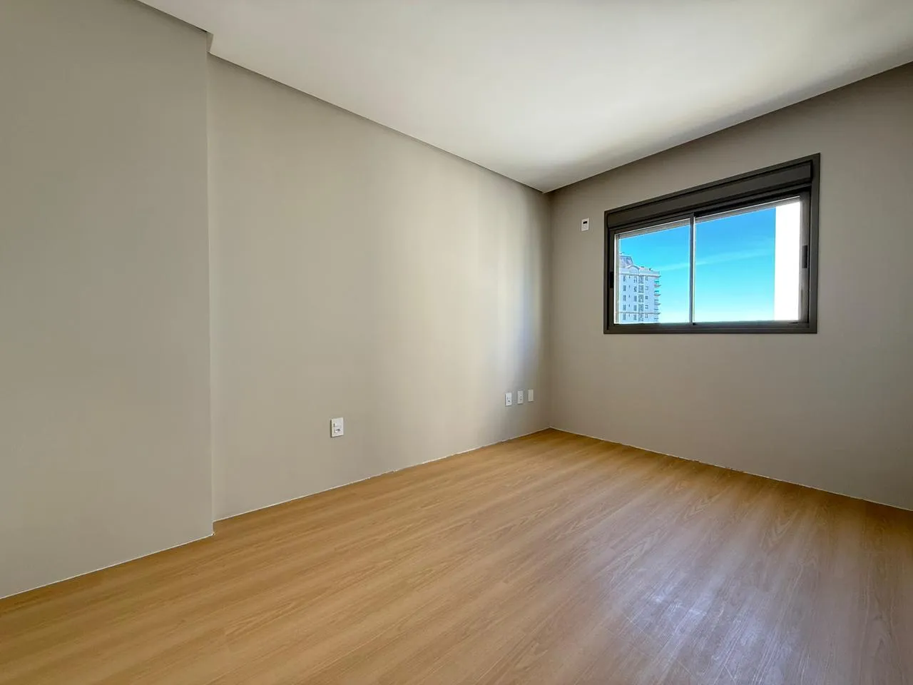 Imagem Apartamento com vista para o mar à venda com 105m2 por R$ 3.000.000,00
