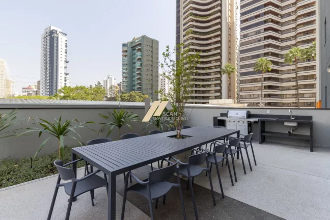 Imagem Apartamento mobiliado para alugar no Cambuí, em Campinas-SP