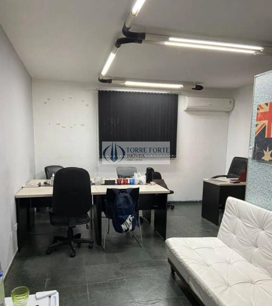 Imagem Excelente localização, prédio comercial próximo ao Shopping Metrô Tatuapé
