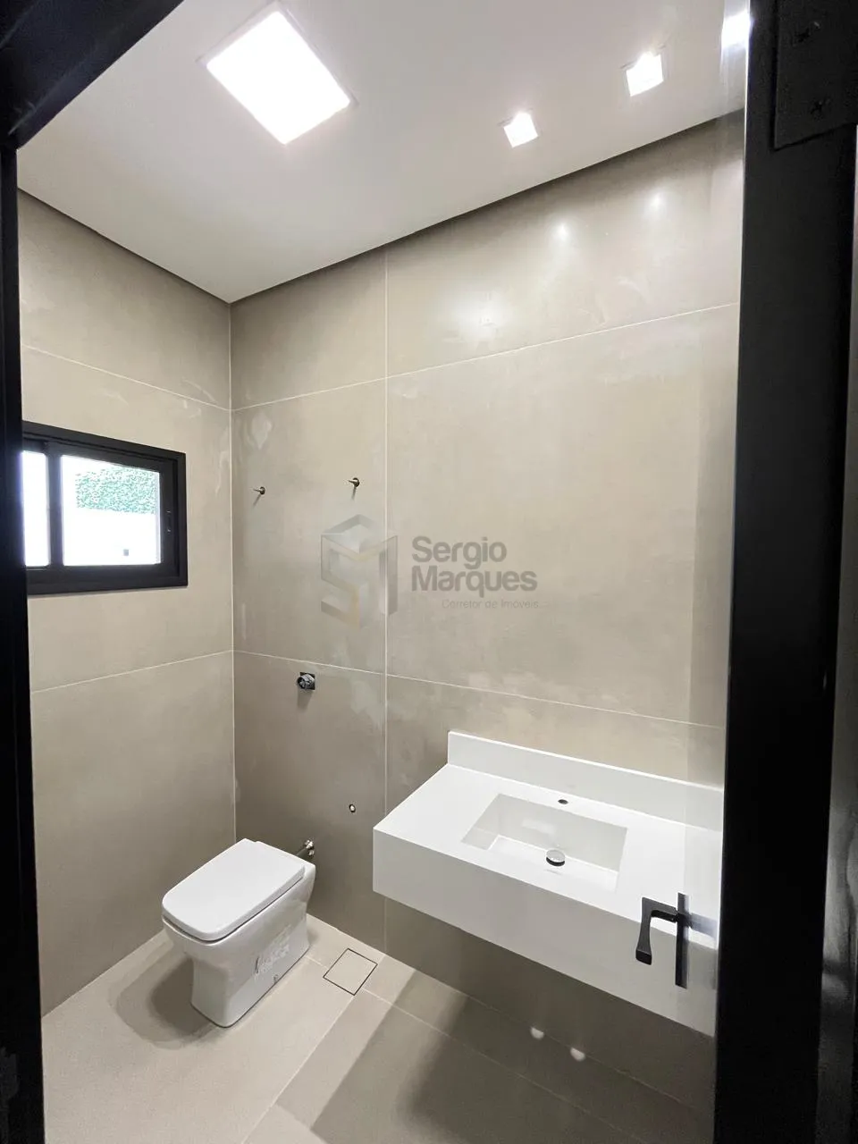 Imagem Casa 226m Umuarama-PR 337