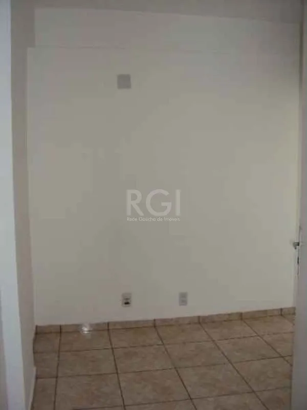 Imagem Conjunto/Sala para Venda - 28m², 0 dormitórios, Centro Histórico