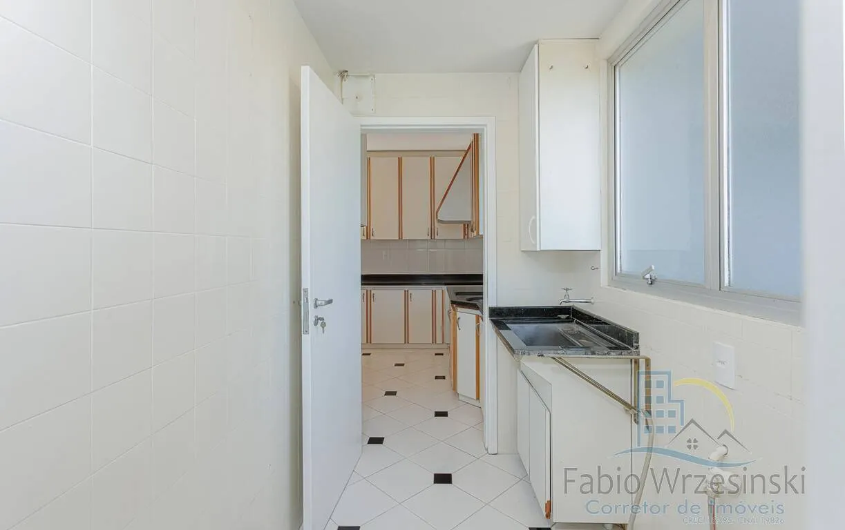 Imagem APARTAMENTO AMPLO À VENDA | ANITA GARIBALDI | JOINVILLE/SC