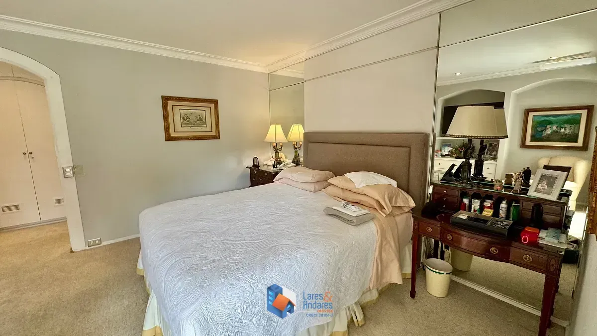 Imagem Casa para venda em Cidade Jardim com 3 quartos, sendo 3 suítes, 1,200m²