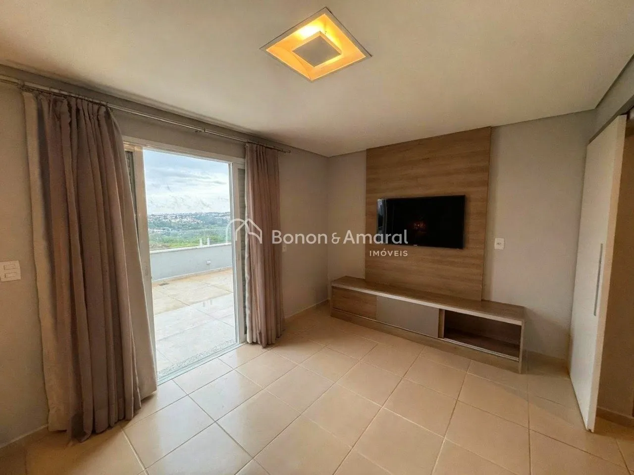 Imagem Casa de Condomínio em Jardim Jurema, Valinhos | 3 Suítes