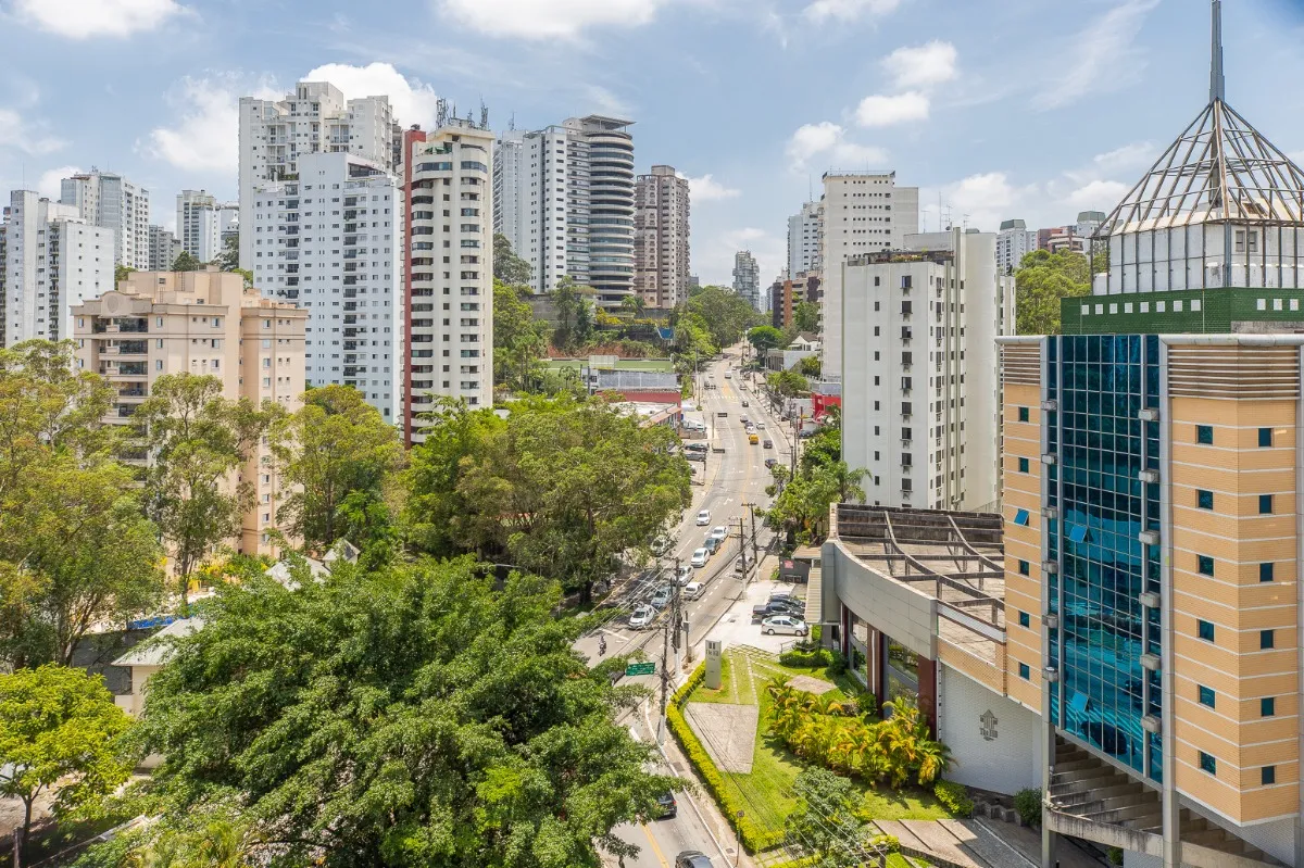 Imagem Apartamento para venda em Vila Andrade com 3 quartos, sendo 3 suítes, 175m2