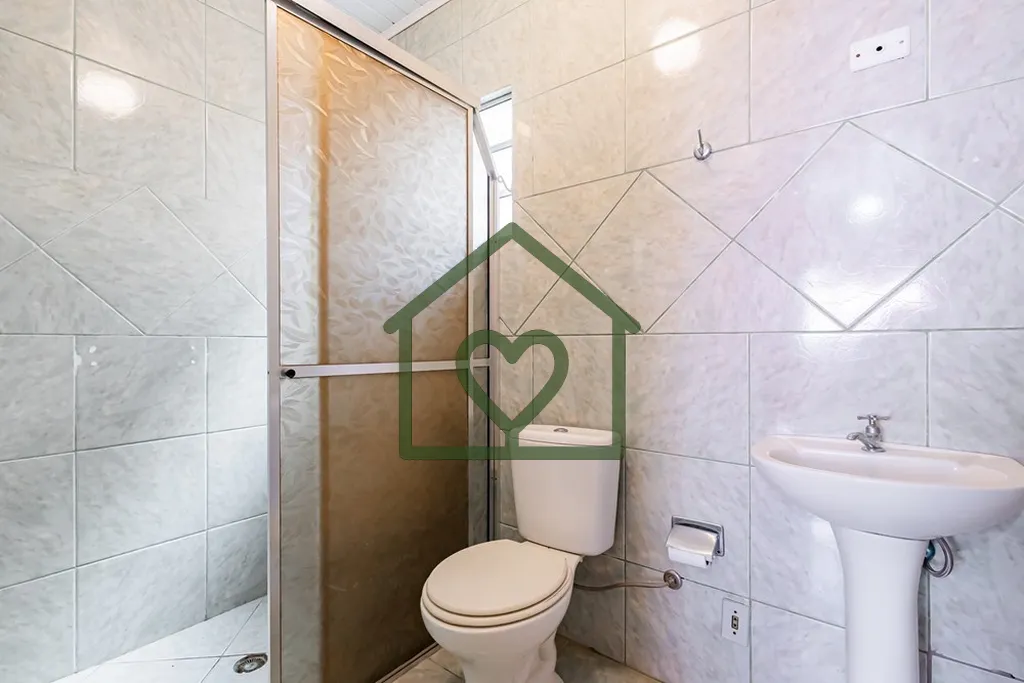 Imagem Casa residencial à venda no bairro Medianeira, em Porto Alegre

Excelente oportunidade para quem bu...