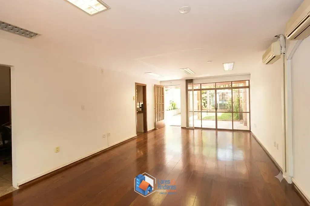 Imagem Casa para venda em Brooklin com 4 quartos, sendo 2 suítes, 493m²