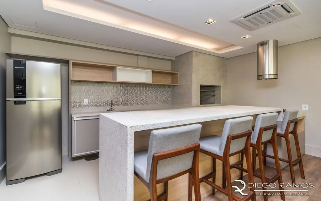 Imagem Apartamento de 1 quarto (studio) e uma vaga no bairro Moinhos de Vento em POA