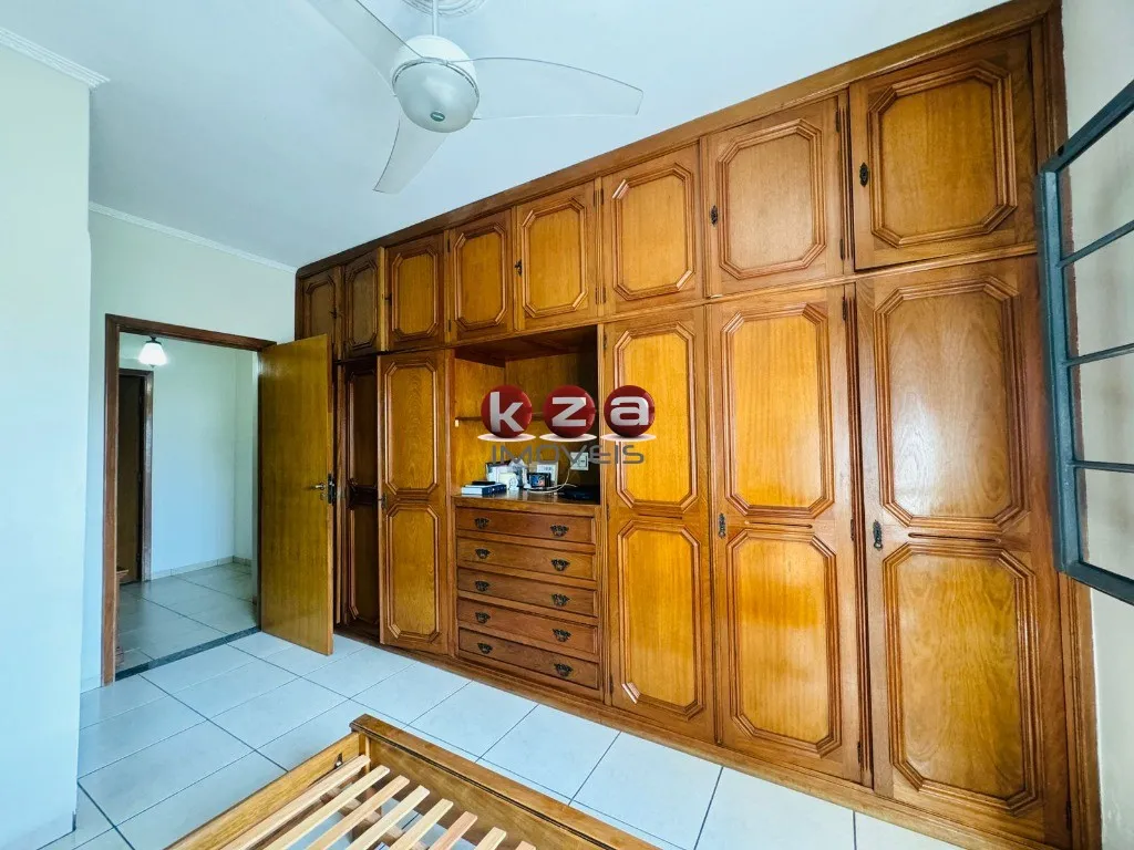 Imagem Imperdível Casa Comercial à Venda em Valinhos-SP, Bairro Jardim Bela Vista! 3 Quartos, 2 Suítes, 2 Salas, 4 Banheiros, 4 Vagas, 230m²!