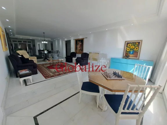 Imagem Apartameno à venda com 210m², 3 quartos, 2 suítes, 2 vagas, frente mar por R$2.700.000,00 no Boqueirão em Santos