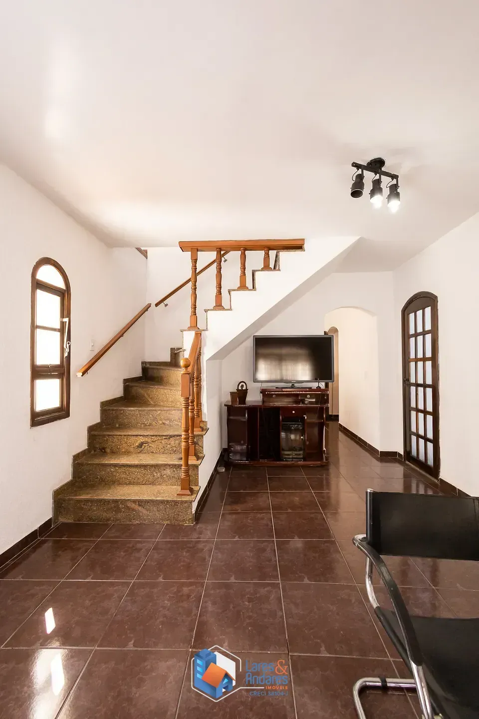 Imagem Sobrado para venda em Vila Palmeiras com 3 quartos, sendo 1 suíte, 164m²