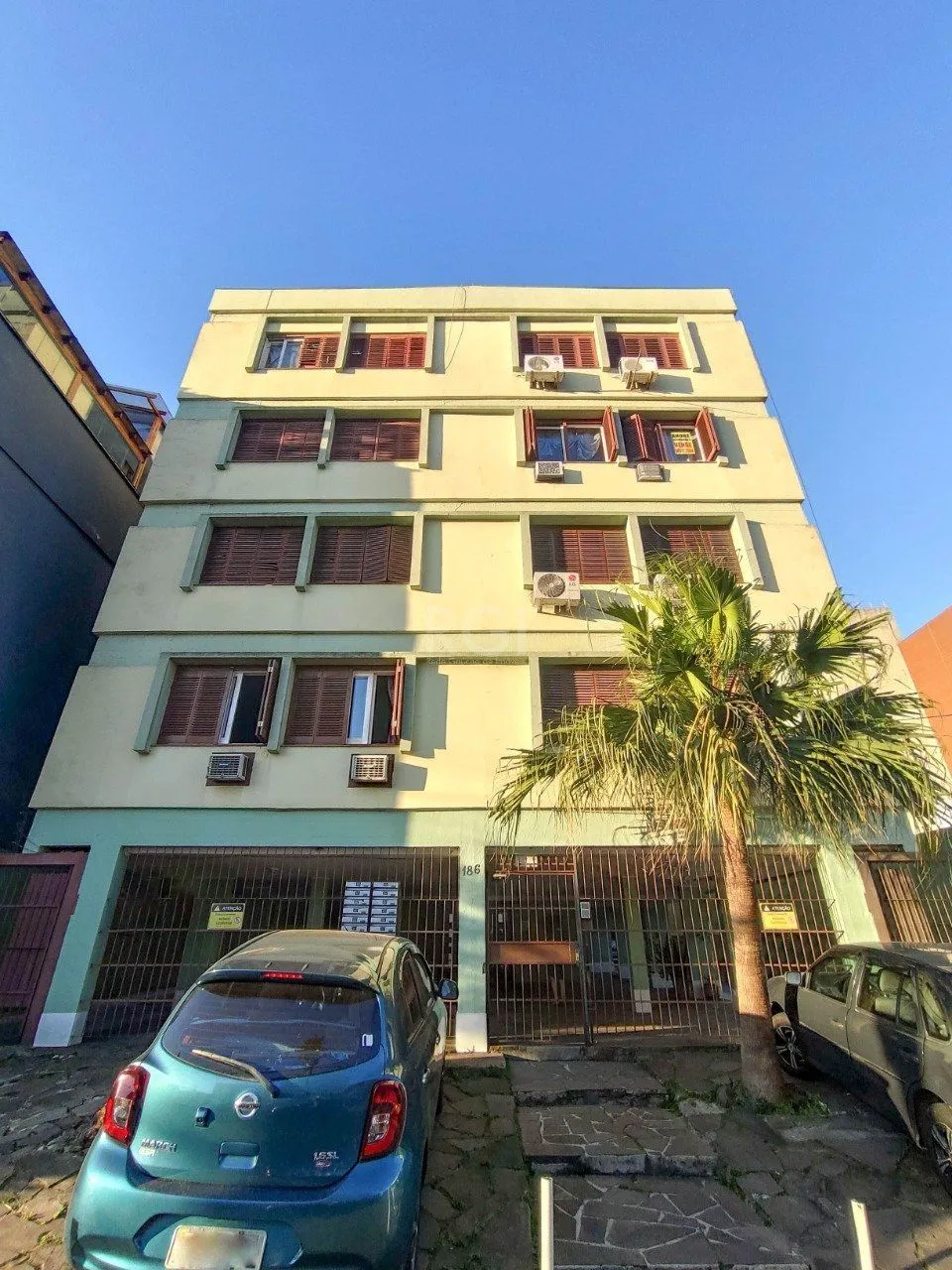 Imagem Apartamento no bairro Menino Deus - 2 dormitórios