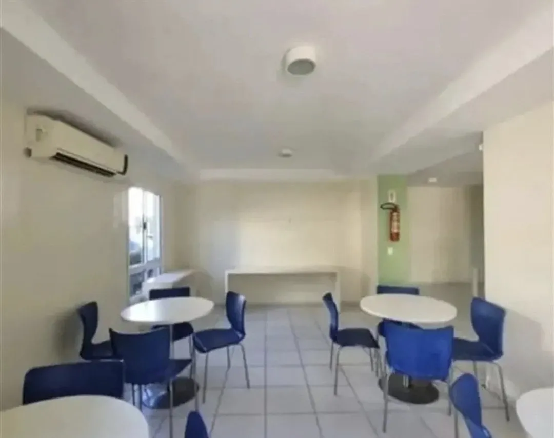 Imagem Apartamento para Venda em Rio de Janeiro, Jacarepaguá, 2 dormitórios, 1 banheiro, 1 vaga