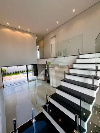 Imagem LINDA CASA EM CONDOMÍNIO