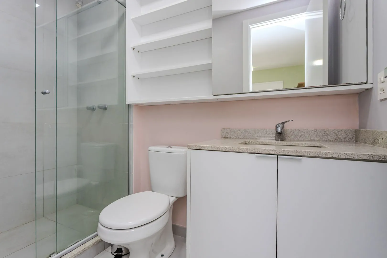 Imagem Apartamento no Jardim Lindóia de 2 dormitórios vaga e infra