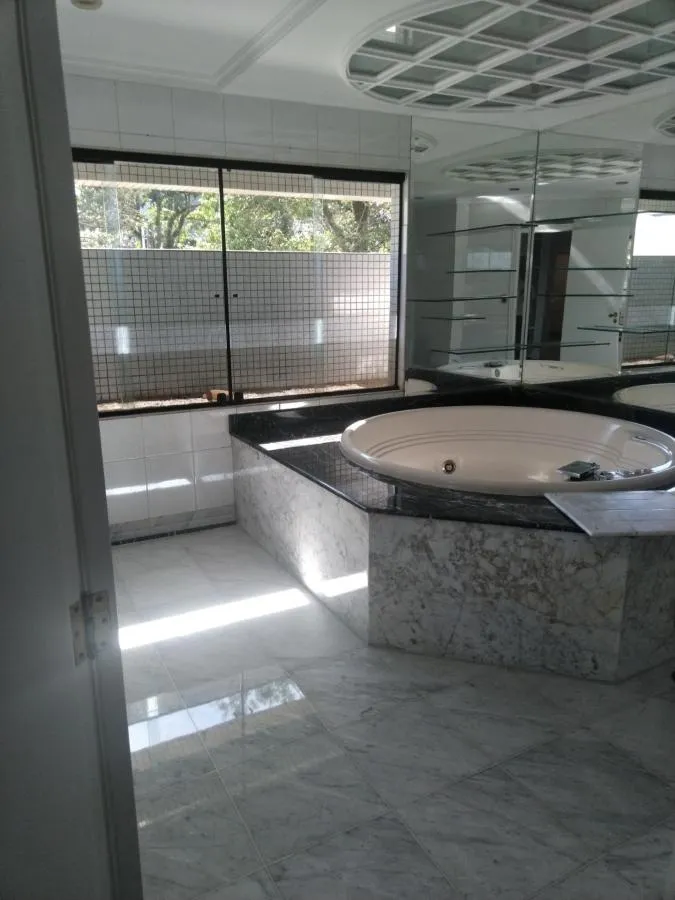Imagem Apartamento para Venda em Santo André, Jardim, 5 dormitórios, 4 suítes, 6 banheiros, 4 vagas