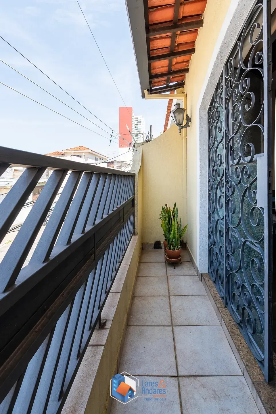 Imagem Casa para venda em Jardim Aeroporto com 3 quartos, sendo 1 suíte, 180m²