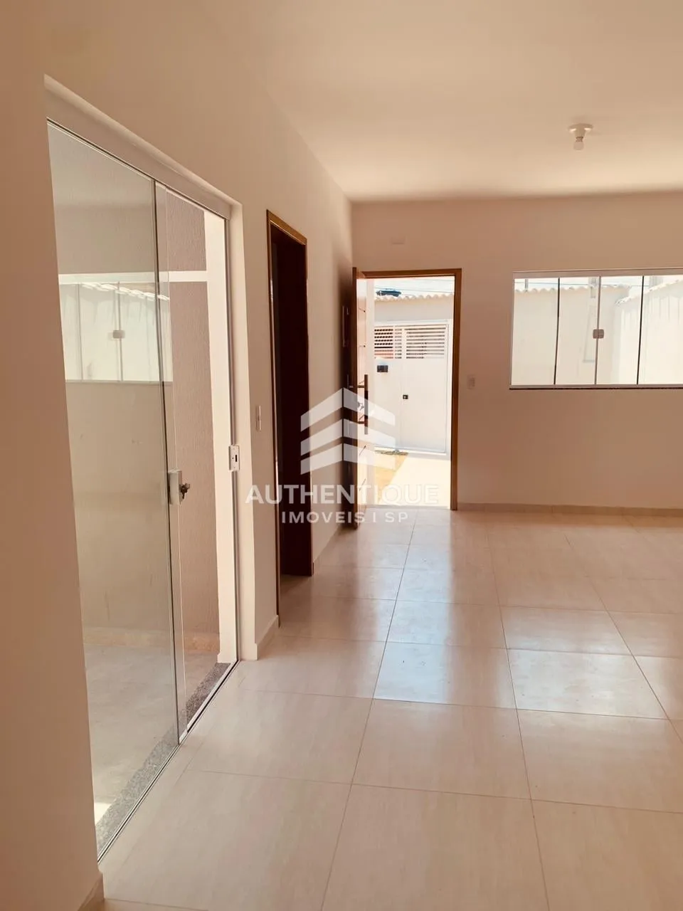 Foto do imóvel Casa à venda em Rua Joaquim Félix Marques, 96 - Jardim São Bernardino, Suzano - SP